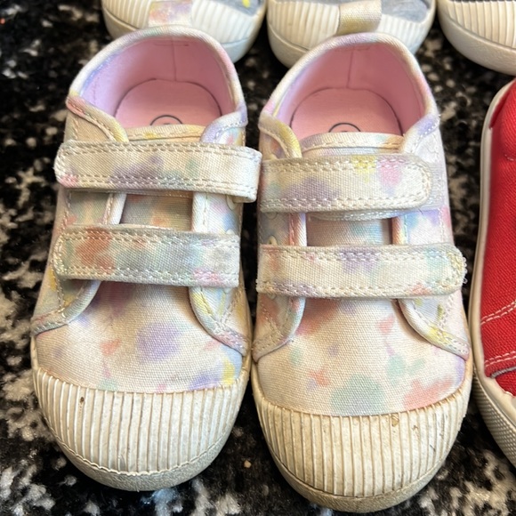 Kids shoes- size toddler 8. Price is for all 4 pair. - Picture 2 of 6
